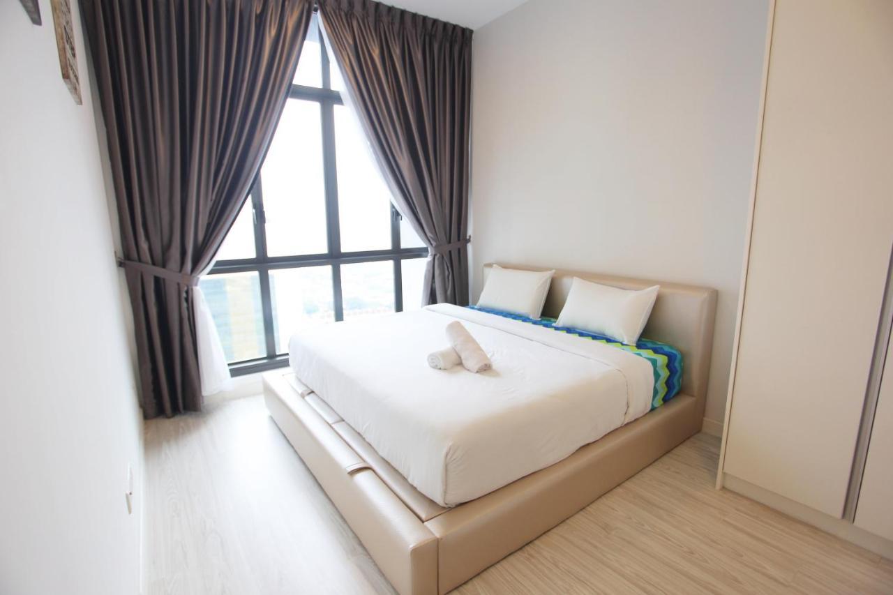 Apartment Setia Sky88 High Class Condo@10m Spore